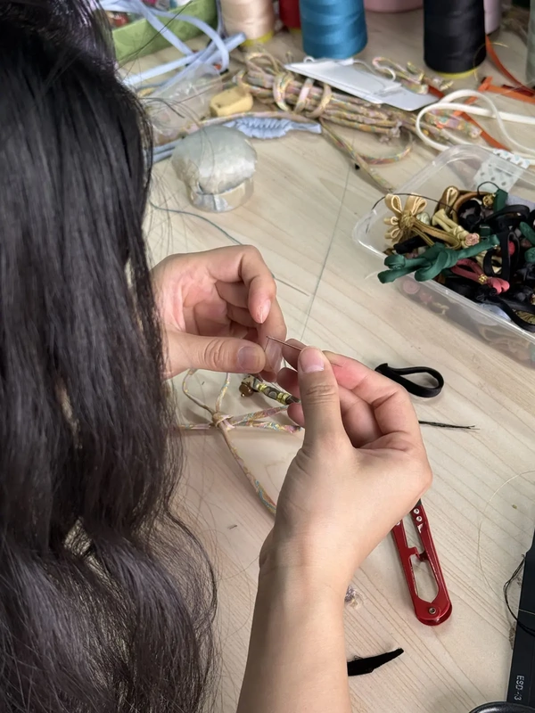 Silk Decoration Production 5