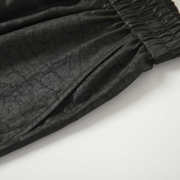 Crackle-patterned xiang yun sha silk straight-leg carrot pants detail 1