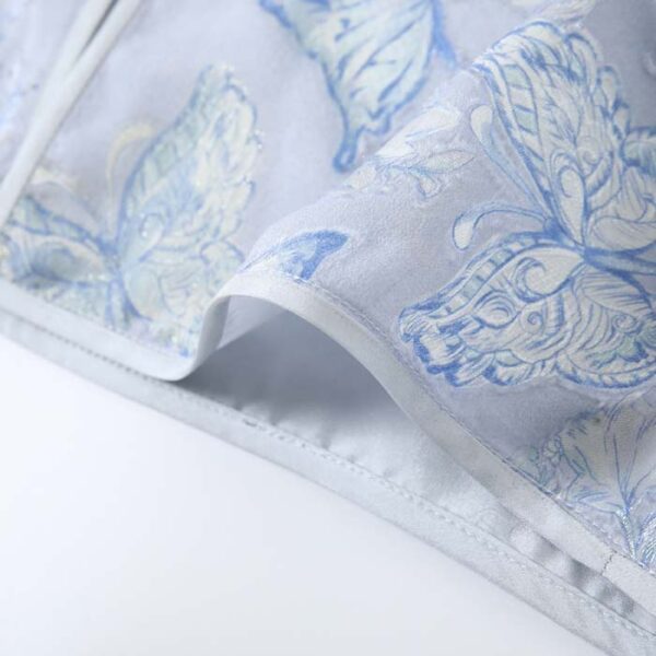 Cut-out mulberry pure silk jacket detail 1