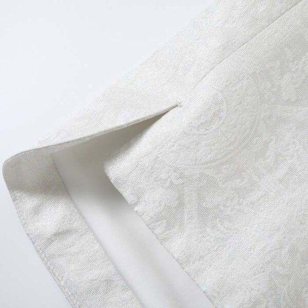 Pinellia and mother-of-pearl inlaid mulberry pure silk vest detail 2