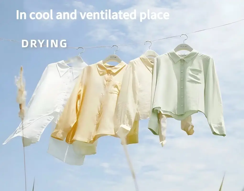 Silk in cool and ventilated place drying