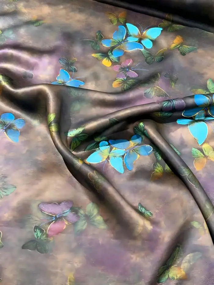 Xiang Yun Sha Silk Fabric 3