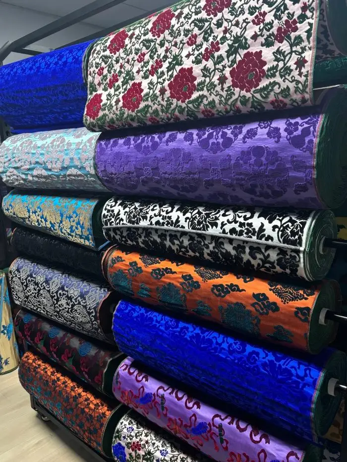 Zhang Velvet Silk Fabric 4