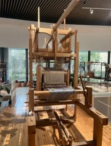 Laoguanshan Loom used to make Shu brocade in early China